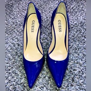 Guess Dark Patent Blue Patent Heels Sz. 7